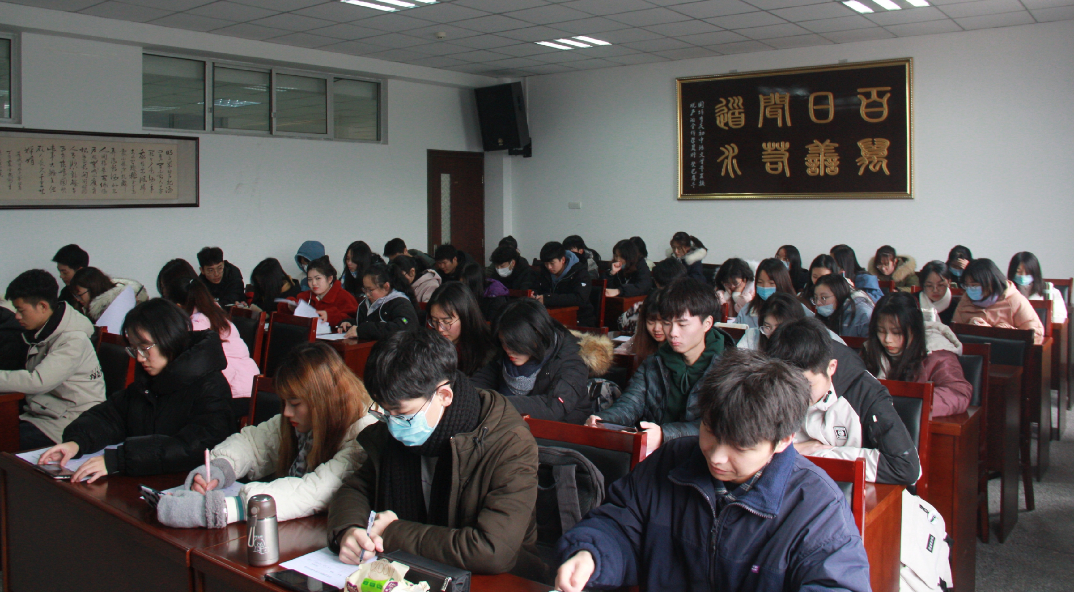 1618449737257070569.jpg 1608612971433052725.jpg