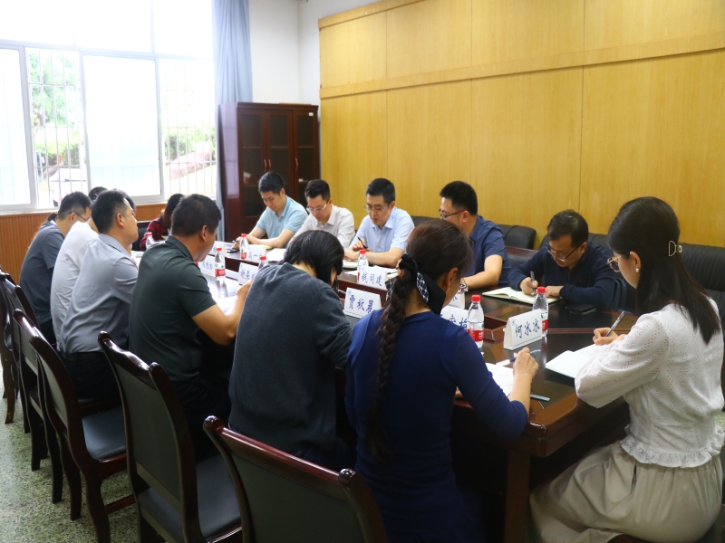 QhZq_1714103598673032378.jpg 7f7ebcf69ffb5c12da5e0bc39170931.jpg