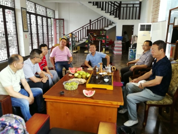 1530581563505081947.jpg ~J7MJ9@_@1`GENNJI9UGO)S.jpg